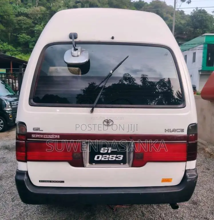 Toyota Dolphin High Roof Super Long 1991 Van (Used)