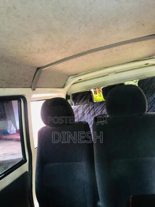 Mitsubishi MiniCab 2001 Van (Used)