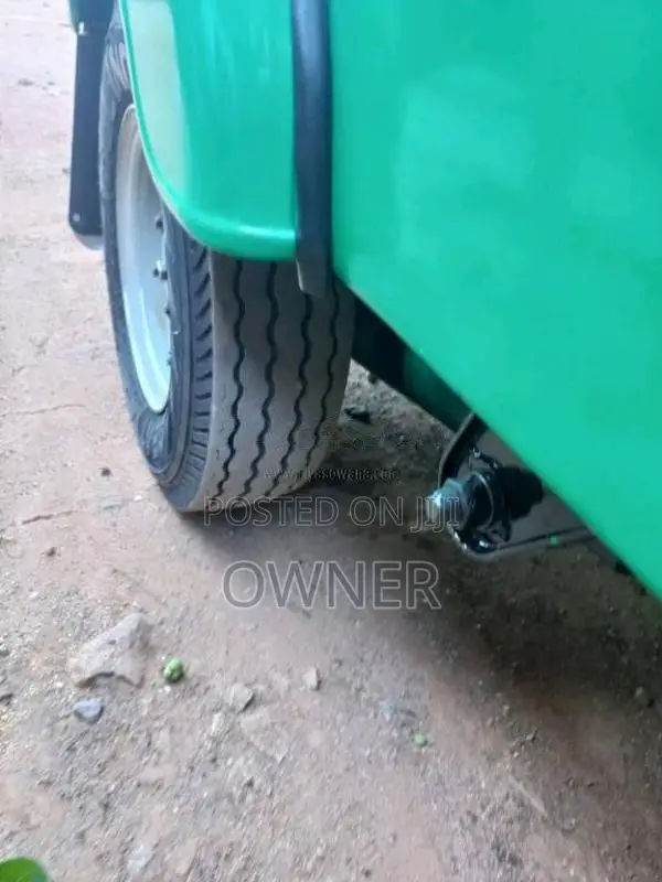 Bajaj 4 Stroke 2018 Three Wheel (Used)