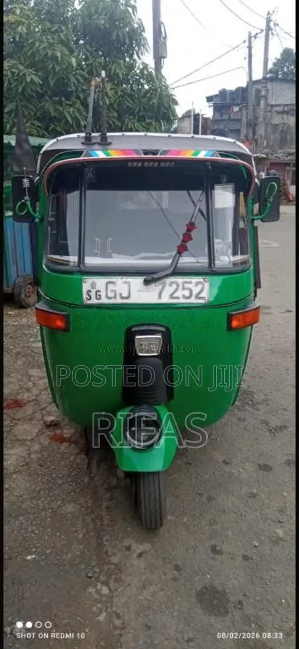Bajaj RE 2003 Three Wheel (Used)