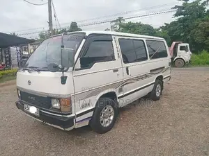 Toyota Hiace 1989 Van (Used)
