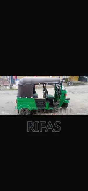 Bajaj RE 2003 Three Wheel (Used)