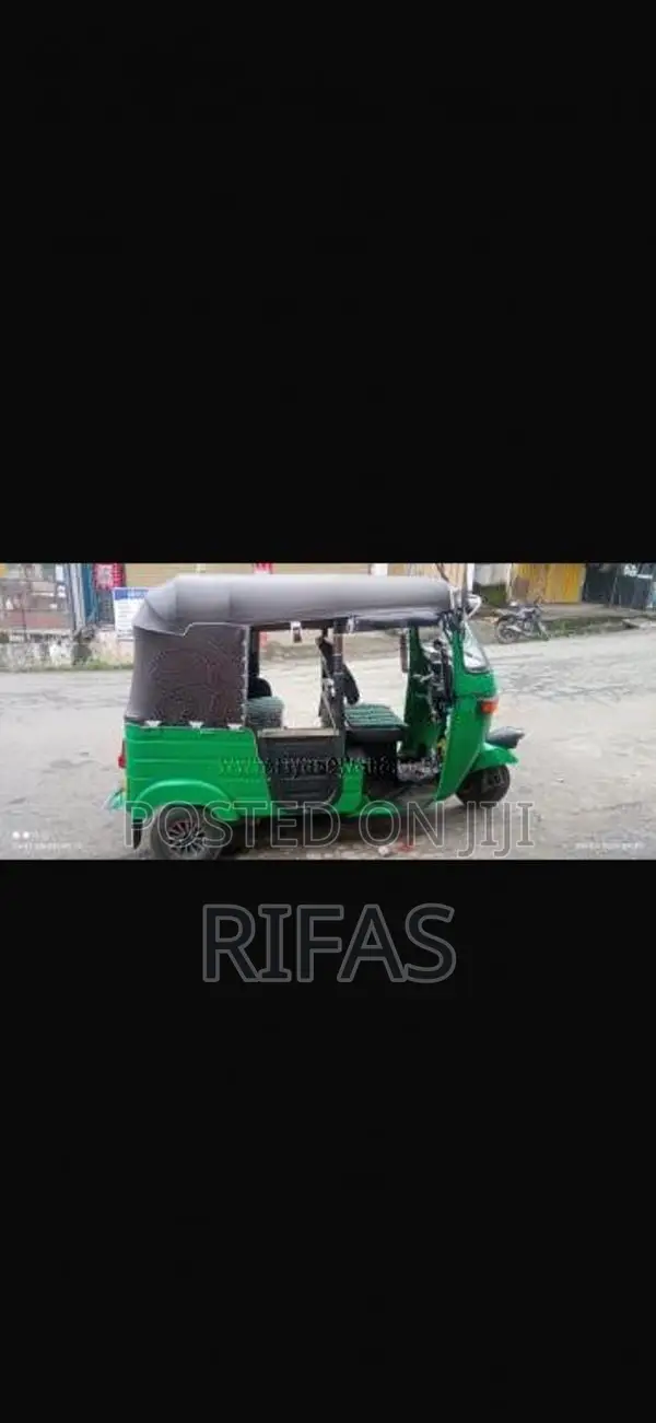 Bajaj RE 2003 Three Wheel (Used)