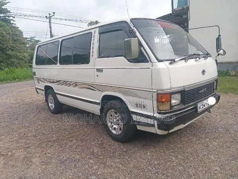 Toyota Hiace 1989 Van (Used)