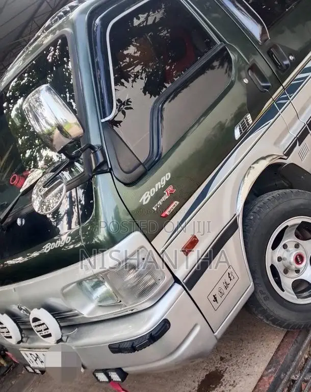 Nissan Vanette 2006 Van (Used)