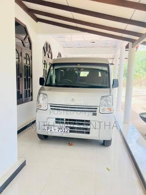 Suzuki Suzuki 2015 Van (Used)