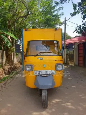 Piaggio Ape 2006 Three Wheel (Used)