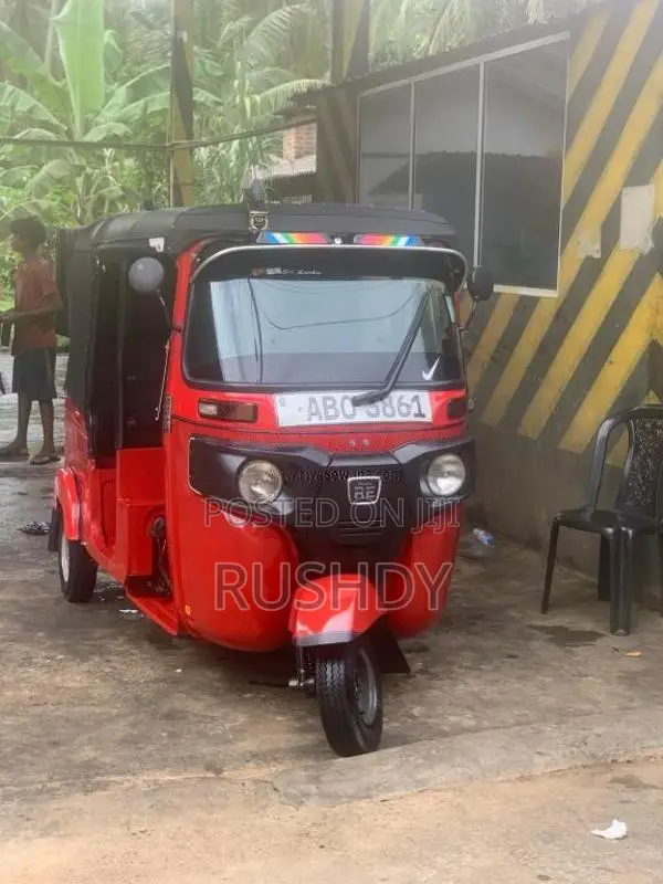 Bajaj RE 2016 Three Wheel (Used)
