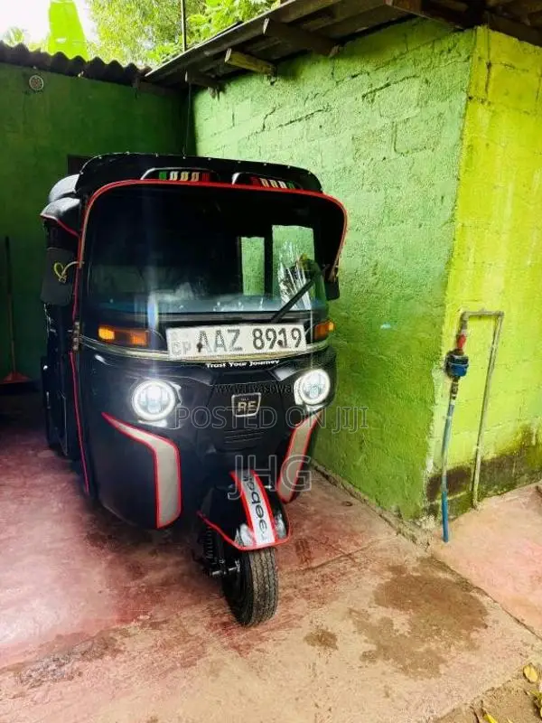 Bajaj RE 2015 Three Wheel (Used)