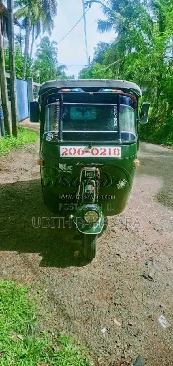 Bajaj RE 2 Stroke 1999 Three Wheel (Used)