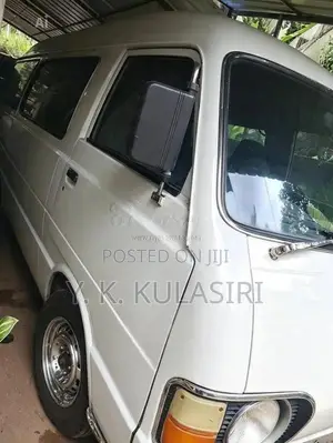 Toyota LH30 1983 Van (Used)