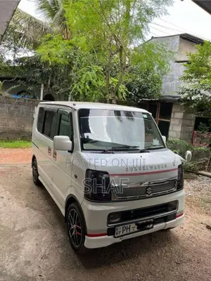 Suzuki Every Wagon 2013 Van (Used)
