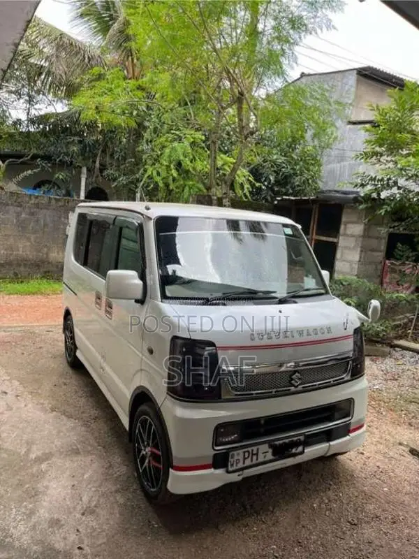 Suzuki Every Wagon 2013 Van (Used)