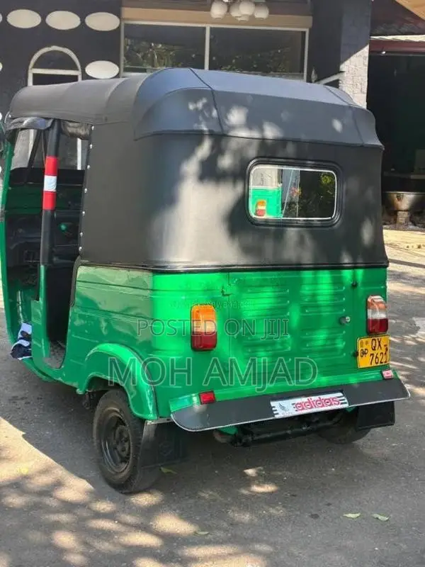 Bajaj RE 4 Stroke 2010 Three Wheel (Used)