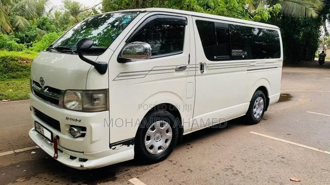 Toyota KDH 2008 Van (Used)
