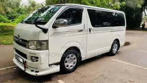 Toyota KDH 2008 Van (Used)