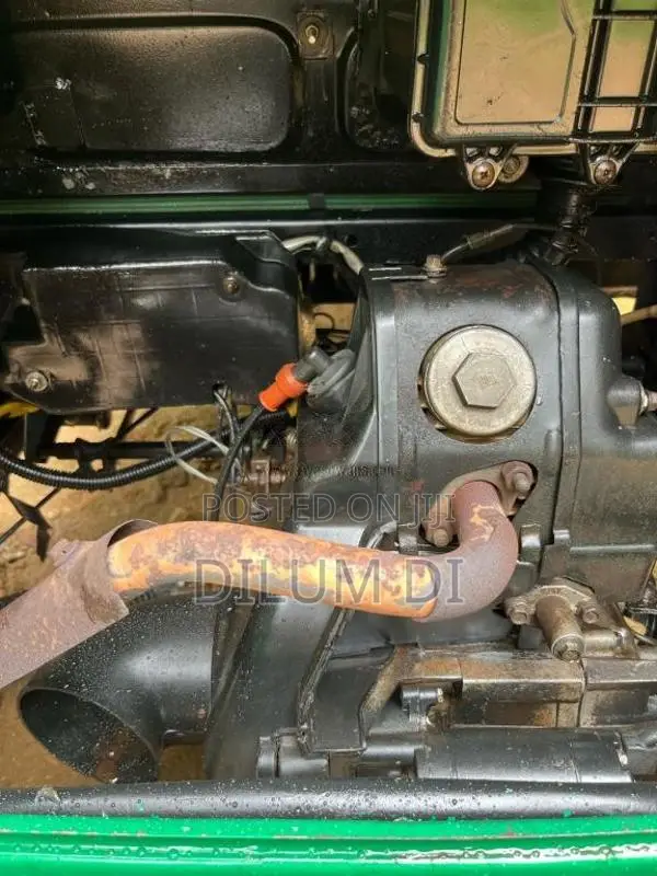 Bajaj 4 stroke 2010 Three Wheel (Used)
