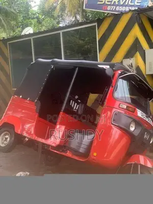 Bajaj RE 2016 Three Wheel (Used)