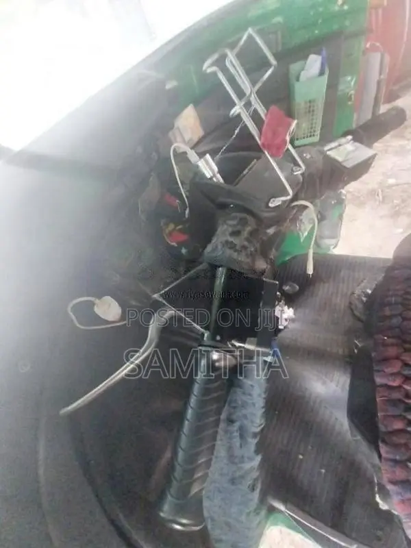 Bajaj RE 2015 Three Wheel (Used)