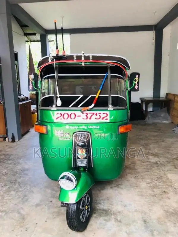 Bajaj RE 2 Stroke 1999 Three Wheel (Used)