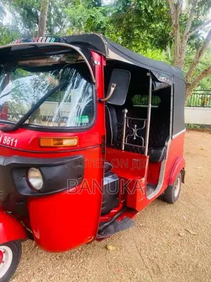 Bajaj RE 2015 Three Wheel (Used)