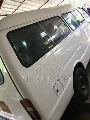 Toyota LH30 1983 Van (Used)