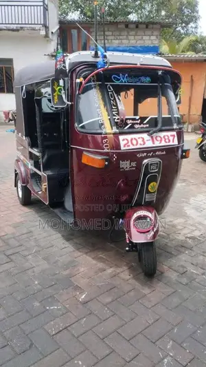 Bajaj RE 1998 Three Wheel (Used)