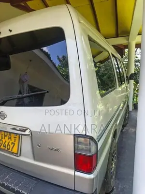 Nissan Vanette 2001 Van (Used)