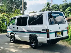 Toyota HIACE 1988 Van (Used)