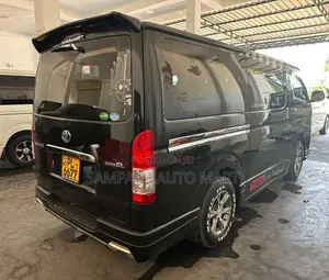 Toyota Kdh 201 Super GL Dark Prime PL 2017 Van (Used)
