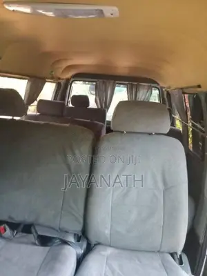 Mitsubishi Po15 1991 Van (Used)