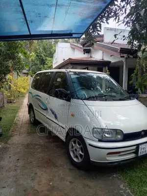 Nissan Serena 1995 Van (Used)