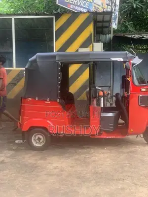 Bajaj RE 2016 Three Wheel (Used)