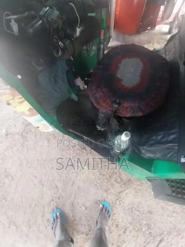 Bajaj RE 2015 Three Wheel (Used)