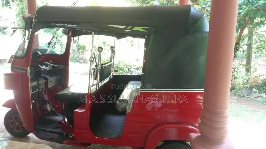 Bajaj RE 2012 Three Wheel (Used)
