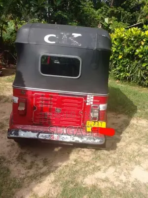 Bajaj 4 Stroke 2014 Three Wheel (Used)