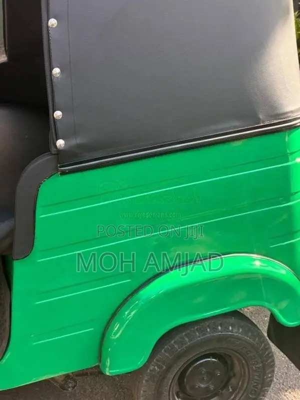 Bajaj RE 4 Stroke 2010 Three Wheel (Used)