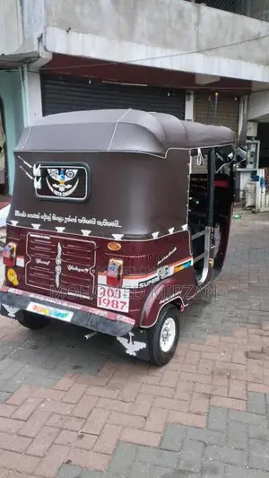 Bajaj RE 1998 Three Wheel (Used)