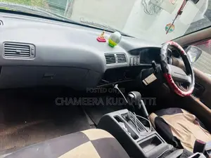 Toyota Lotto CR27 1994 Van (Used)