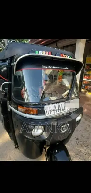 Bajaj Re 2014 Three Wheel (Used)