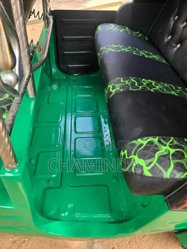 Bajaj 4 Stroke 2012 Three Wheel (Used)