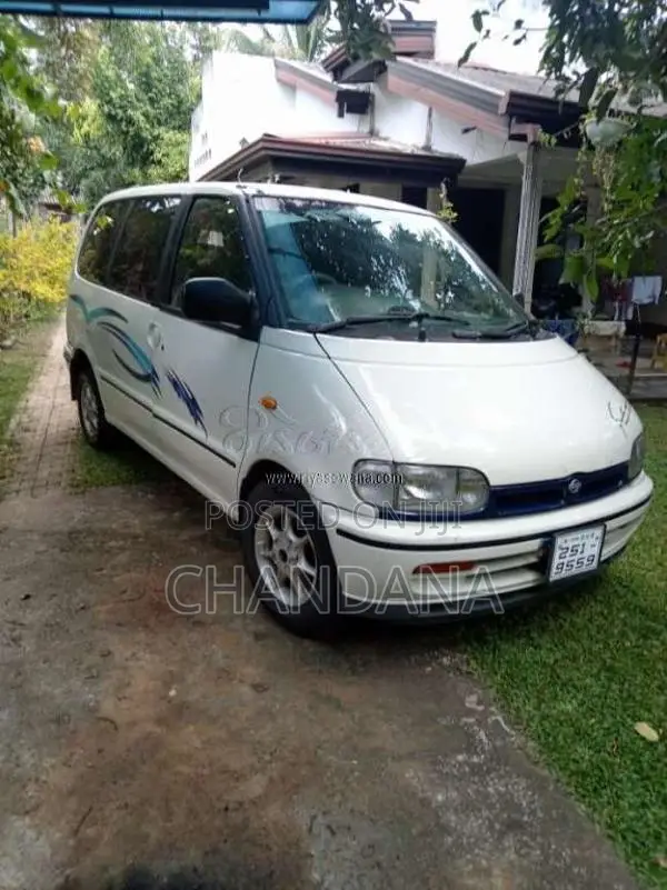 Nissan Serena 1995 Van (Used)