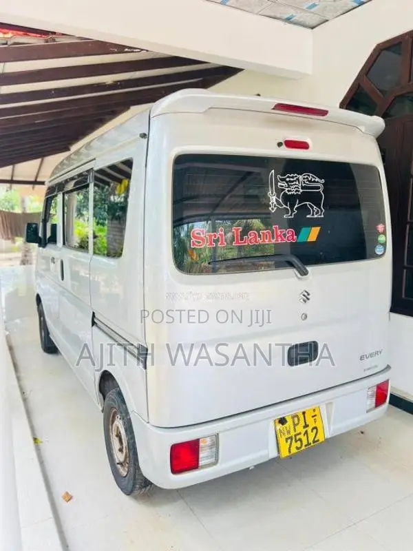 Suzuki Suzuki 2015 Van (Used)
