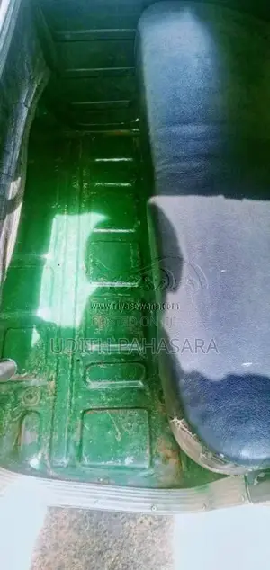 Bajaj RE 2 Stroke 1999 Three Wheel (Used)