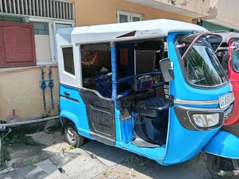 TVS King 2015 Three Wheel (Used)