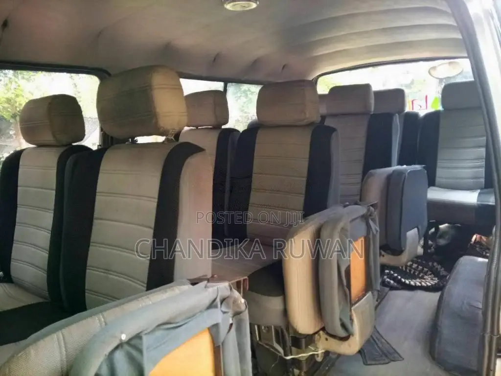 Toyota Shell 1988 Van (Used)
