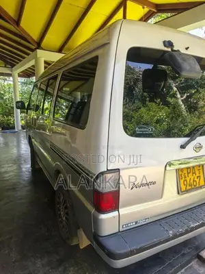 Nissan Vanette 2001 Van (Used)