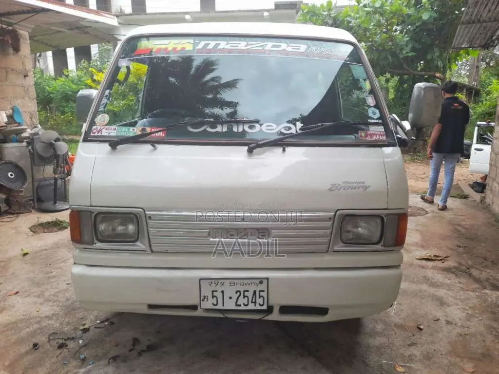Mazda Brawny 1986 Van (Used)