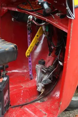 Bajaj RE 2 Stroke 1997 Three Wheel (Used)