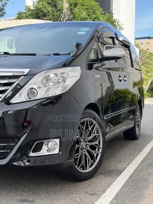 Toyota Alphard Executive Lounge 2014 Van (Used)